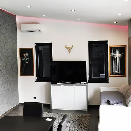 Luxory Minimal House Villa